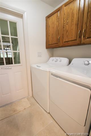 Undisclosed, Hialeah, FL 33015 photo 8