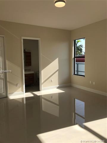 621 E 14th St, Hialeah, FL 33010 photo 5