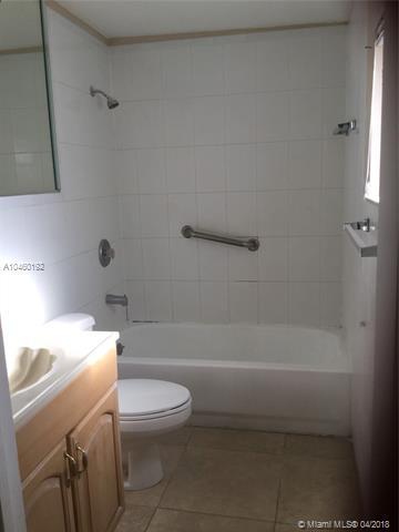 190 E 45th St, Hialeah, FL 33013 photo 16
