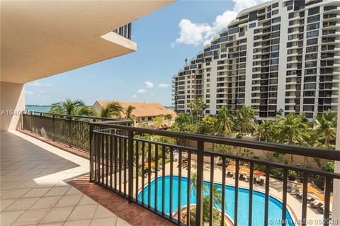 540 Brickell Key Dr #619, Miami, FL 33131 photo 2
