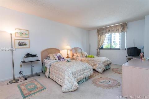 540 Brickell Key Dr #619, Miami, FL 33131 photo 11