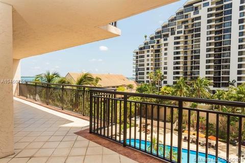 540 Brickell Key Dr #619, Miami, FL 33131 photo 5
