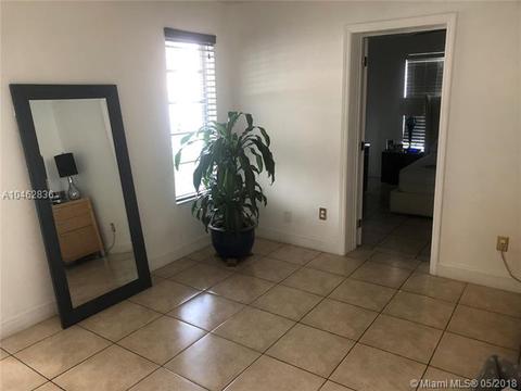 445 SE 4 Ave, Hialeah, FL 33010 photo 18