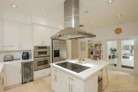 792 Ridgewood Rd, Key Biscayne, FL 33149 photo 12