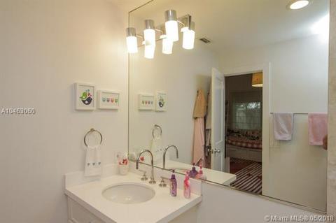 792 Ridgewood Rd, Key Biscayne, FL 33149 photo 23