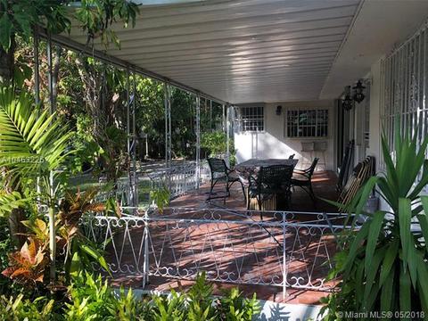 3540 Pine Tree Dr, Miami Beach, FL 33140 photo 23