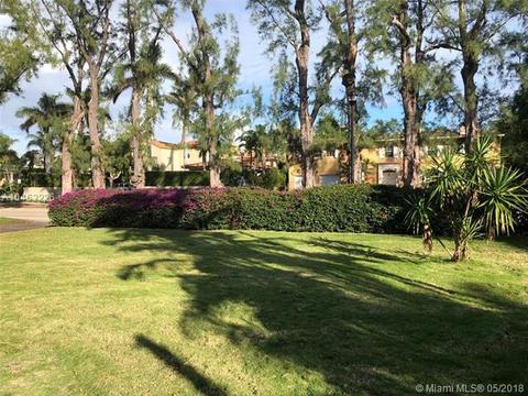 3540 Pine Tree Dr, Miami Beach, FL 33140 photo 4