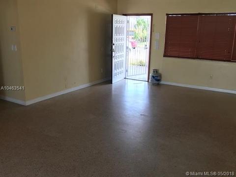 931 W 53rd St, Hialeah, FL 33012 photo 4