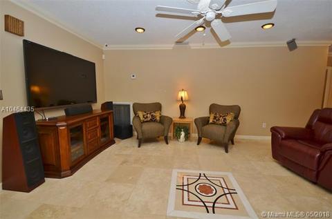 7343 Loch Ness Dr, Miami Lakes, FL 33014 photo 30
