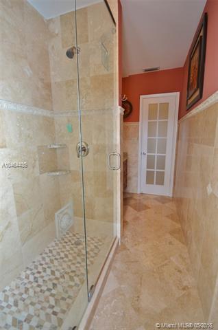 7343 Loch Ness Dr, Miami Lakes, FL 33014 photo 48