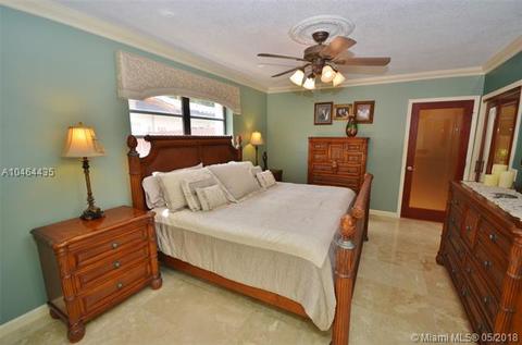 7343 Loch Ness Dr, Miami Lakes, FL 33014 photo 43