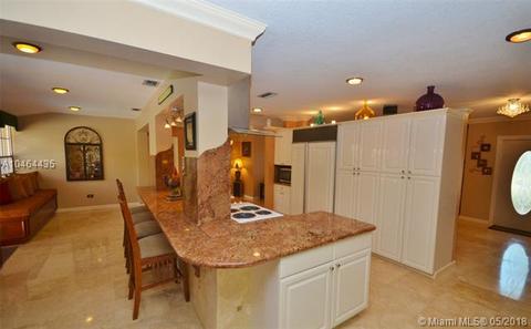 7343 Loch Ness Dr, Miami Lakes, FL 33014 photo 28