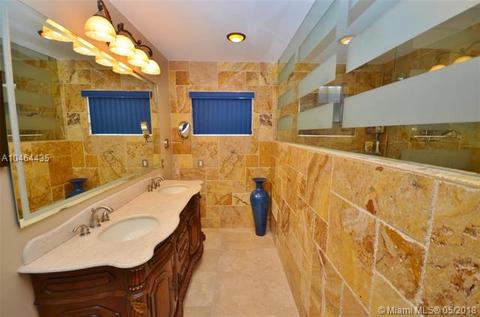 7343 Loch Ness Dr, Miami Lakes, FL 33014 photo 49