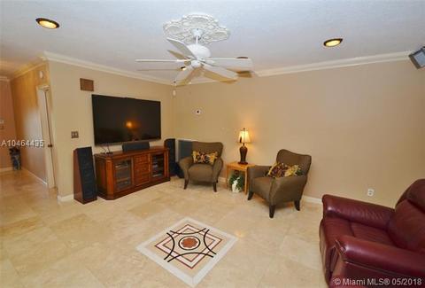 7343 Loch Ness Dr, Miami Lakes, FL 33014 photo 31
