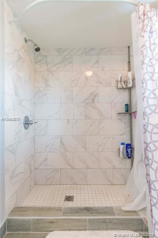 6905 W 3rd Ave, Hialeah, FL 33014 photo 3