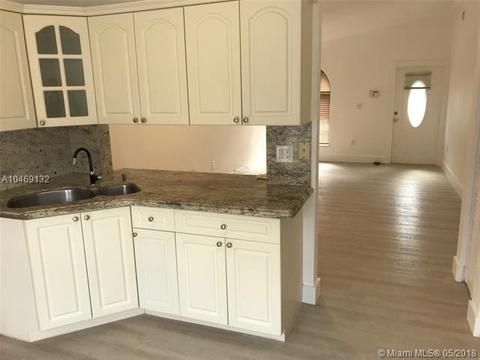 Undisclosed, Hialeah, FL 33018 photo 14