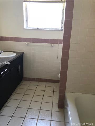 4991 SW 8th St, Margate, FL 33068 photo 18