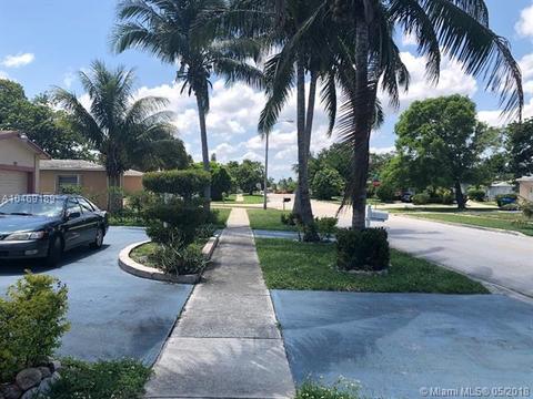 4991 SW 8th St, Margate, FL 33068 photo 4