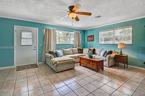 824 SE Stypmann Blvd, Stuart, FL 34994 photo 9