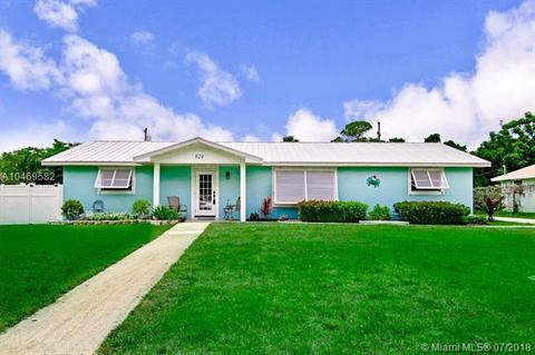 824 SE Stypmann Blvd, Stuart, FL 34994 photo 1