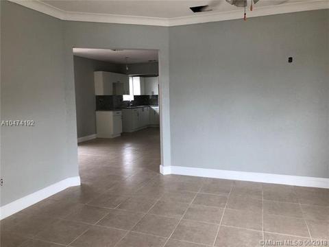 Undisclosed, Hialeah, FL 33013 photo 11