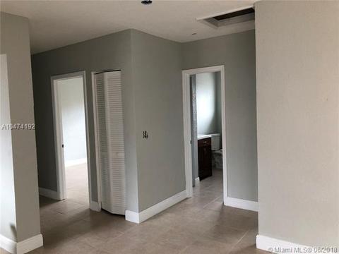 Undisclosed, Hialeah, FL 33013 photo 17