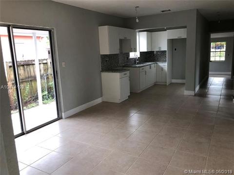 Undisclosed, Hialeah, FL 33013 photo 12