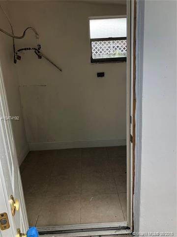 Undisclosed, Hialeah, FL 33013 photo 29