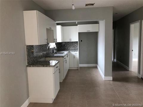 Undisclosed, Hialeah, FL 33013 photo 14