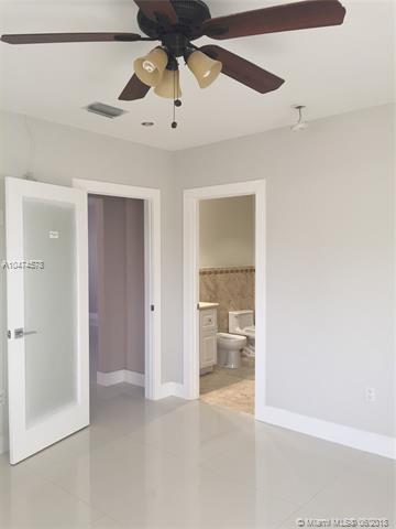 141 E 60th St, Hialeah, FL 33013 photo 17