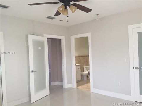 141 E 60th St, Hialeah, FL 33013 photo 16