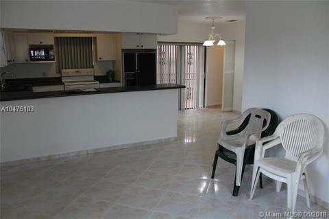 466 E 48th St, Hialeah, FL 33013 photo 5
