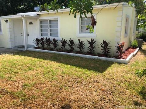 2588 NE 13th Ter, Pompano Beach, FL 33064 photo 1