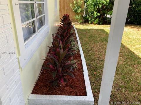 2588 NE 13th Ter, Pompano Beach, FL 33064 photo 2