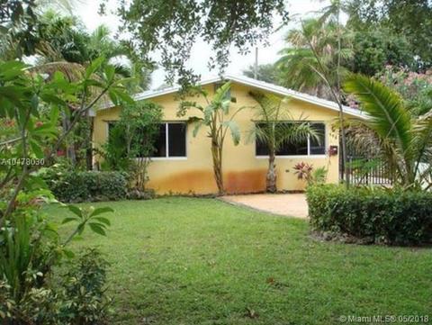 112 Pinecrest Dr, Miami Springs, FL 33166 photo 1