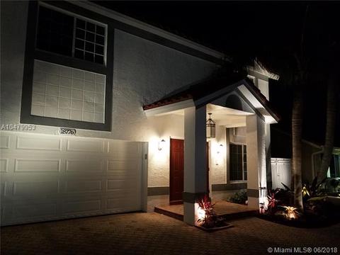 Undisclosed, Hialeah, FL 33015 photo 2