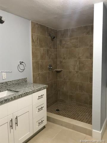 872 E 29th St, Hialeah, FL 33013 photo 14