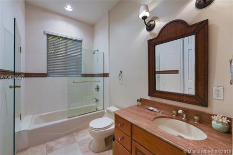 115 Hampton Ln, Key Biscayne, FL 33149 photo 13