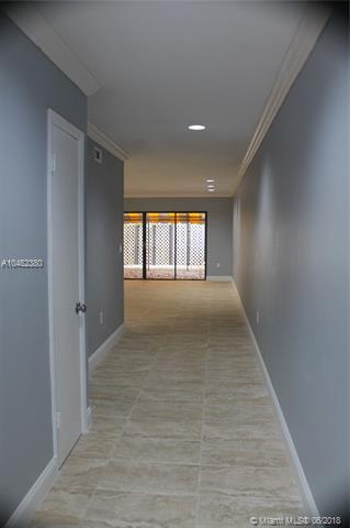 6393 Jack Rabbit Ln, Miami Lakes, FL 33014 photo 4