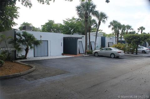 6393 Jack Rabbit Ln, Miami Lakes, FL 33014 photo 2