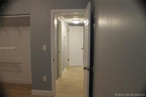 6393 Jack Rabbit Ln, Miami Lakes, FL 33014 photo 9