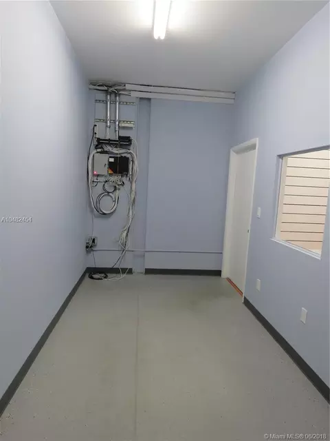 2400 W 84th St, Hialeah, FL 33016 photo 12