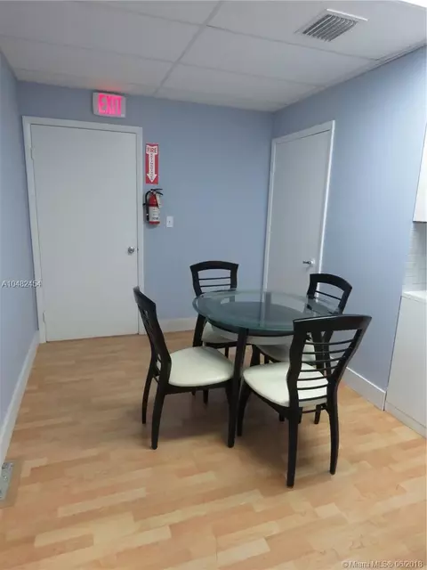 2400 W 84th St, Hialeah, FL 33016 photo 11