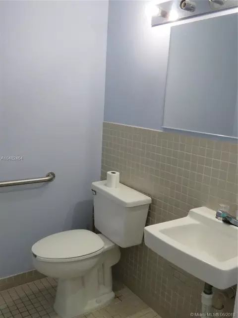 2400 W 84th St, Hialeah, FL 33016 photo 21