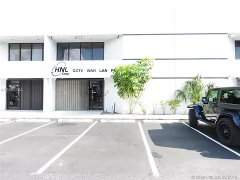 2400 W 84th St, Hialeah, FL 33016 photo 2