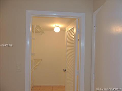 3001 W Rolling Hills Cir #201, Davie, FL 33328 photo 15