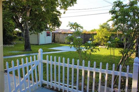 751 E 45th St, Hialeah, FL 33013 photo 27