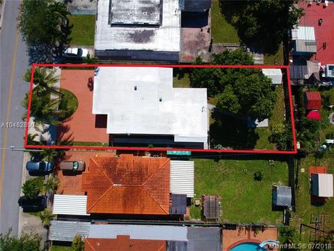 751 E 45th St, Hialeah, FL 33013 photo 5