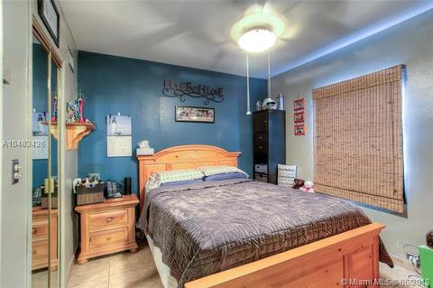 444 E 46th St, Hialeah, FL 33013 photo 5