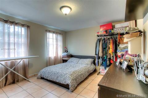 444 E 46th St, Hialeah, FL 33013 photo 12